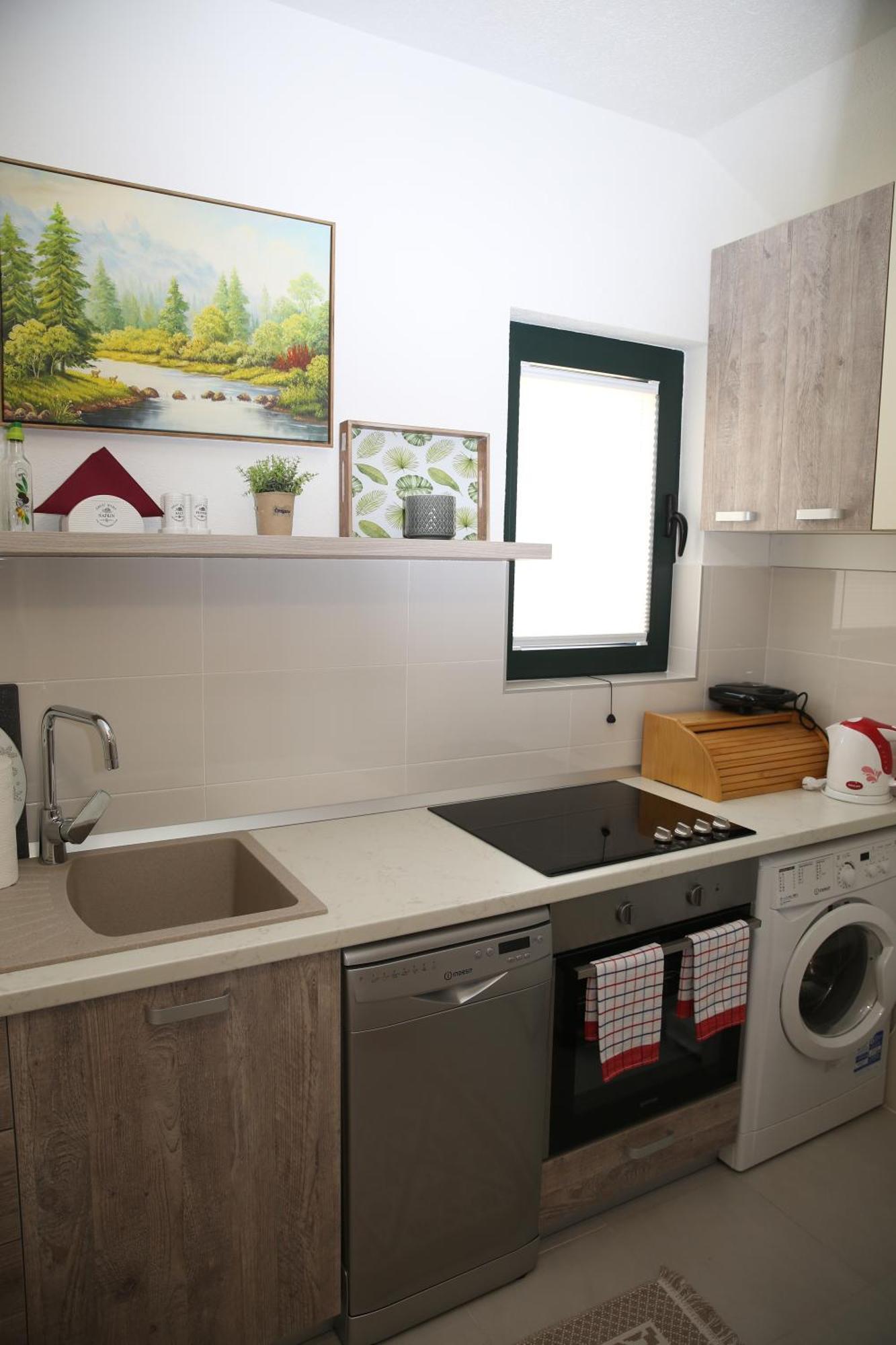 Apartmani Dijana 2 コトル 部屋 写真